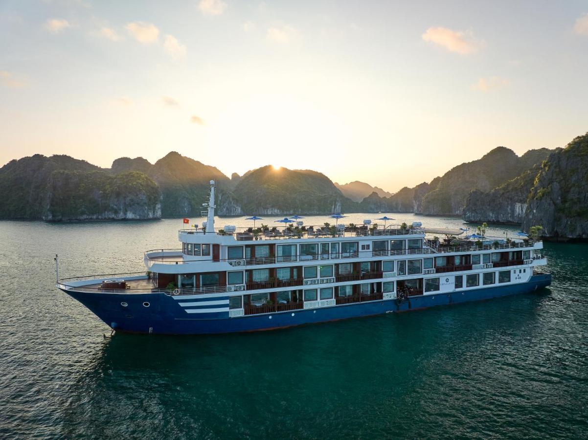 Hotel Erina Cruise By Hag à Hạ Long Extérieur photo